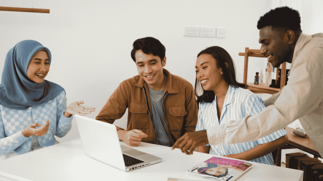 Gambar Artikel Pendidikan Dan Pembangunan Manusia Seutuhnya