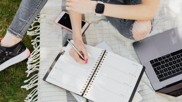 Pendidikan Dan Tekanan Prestasi: Ketika Nilai Angka Menjadi Segalanya