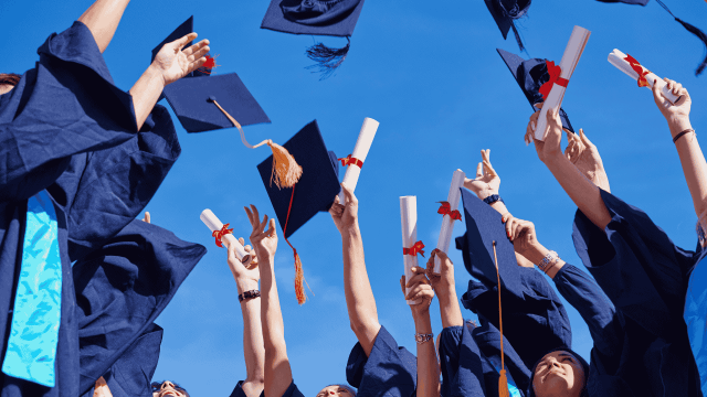 Gambar Artikel Dunia Mahasiswa: Tempat Belajar Mandiri, Bersosialisasi, Dan Menata Masa Depan