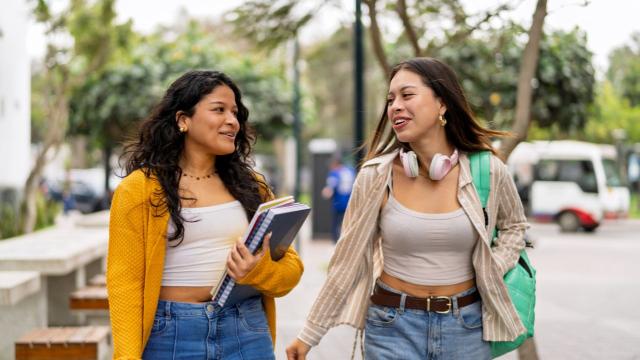 Gambar Artikel Literasi Digital Mahasiswa Di Era Informasi: Tantangan Dan Tanggung Jawab Akademik