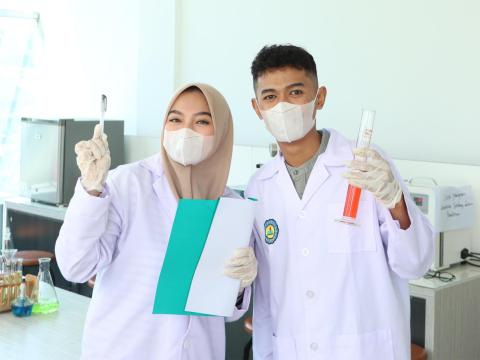 Gambar Artikel Mau Masuk Teknologi Pangan? Kenapa Biaya Kuliah Mahal Tapi Prospek Karirnya Bikin Kaya Raya?