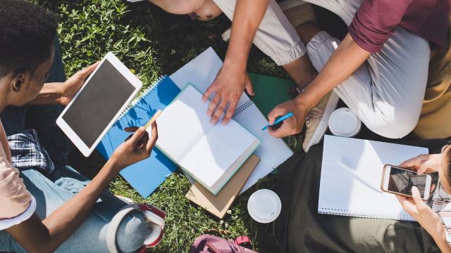Gambar Artikel Inovasi Kurikulum Dan Pendidikan Inklusif: Mempersiapkan Mahasiswa Indonesia Menghadapi Tantangan Global