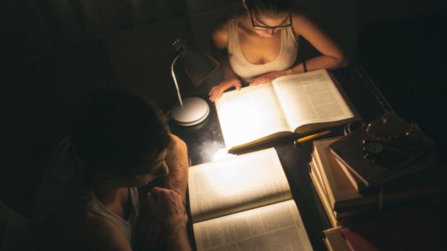 Gambar Artikel Optimalisasi Peran Mahasiswa Dalam Mendorong Transformasi Pendidikan Tinggi Di Indonesia