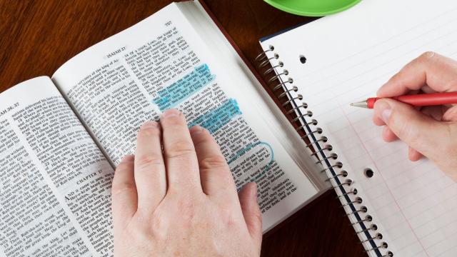 Gambar Artikel Membangun Mahasiswa Berdaya Saing Global Melalui Kurikulum Inovatif Dan Pendidikan Karakter Di Universitas Indonesia