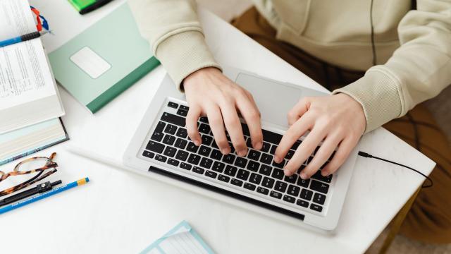 Gambar Artikel Peran Mahasiswa Dalam Mewujudkan Pendidikan Inklusif Dan Berbasis Karakter Di Perguruan Tinggi