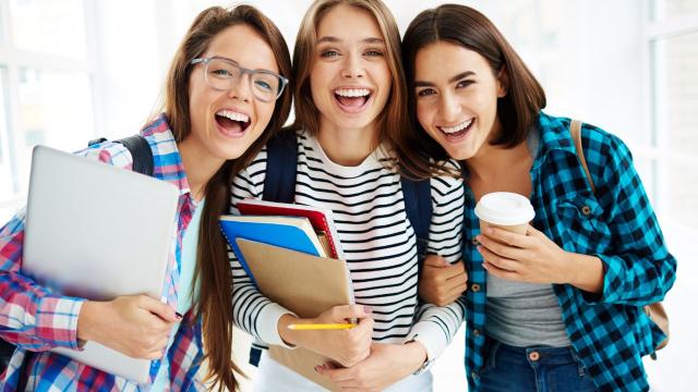 Gambar Artikel Dinamika Kehidupan Mahasiswa: Antara Kurikulum Akademik, Organisasi, Dan Kesehatan Holistik