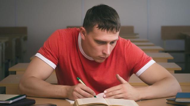 Gambar Artikel Mahasiswa Tangguh Dan Sehat: Menjaga Keseimbangan Akademik, Organisasi, Dan Kehidupan Sosial