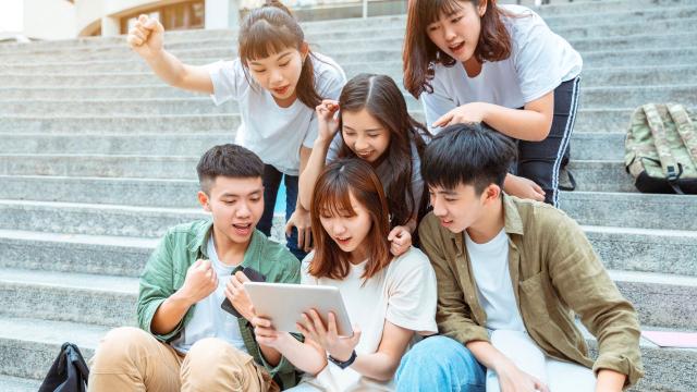 Gambar Artikel Mahasiswa Berwawasan Global: Menghadapi Tantangan Dunia Dengan Pendidikan, Karakter, Dan Kesehatan