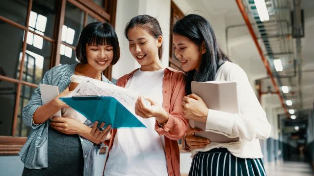 Gambar Artikel Mahasiswa Berorientasi Masa Depan: Menguatkan Kurikulum, Karakter, Dan Kesehatan Untuk Sukses Karier