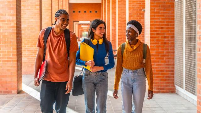 Gambar Artikel Mahasiswa Berkarakter Unggul: Mengintegrasikan Pendidikan, Etika, Dan Kesehatan Dalam Kehidupan Kampus