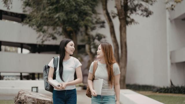 Gambar Artikel Mahasiswa Cerdas Emosional: Mengelola Stres, Relasi Sosial, Dan Prestasi Akademik Di Kampus