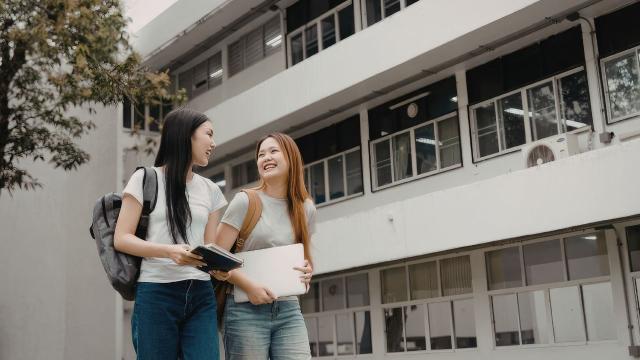 Gambar Artikel Mahasiswa Visioner: Menyusun Tujuan Hidup Melalui Pendidikan, Organisasi, Dan Kesehatan Yang Seimbang