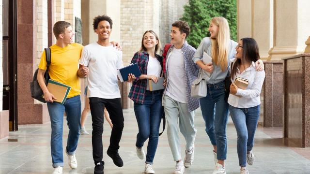 Gambar Artikel Mahasiswa Dan Manajemen Diri: Kunci Sukses Menghadapi Tantangan Akademik Dan Sosial