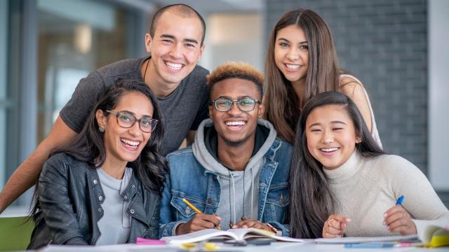 Gambar Artikel Mahasiswa Dan Konsistensi Diri: Kunci Sukses Dalam Akademik, Sosial, Dan Kesehatan