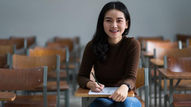 Gambar Artikel Mahasiswa Dan Ketahanan Diri: Menghadapi Tantangan Akademik, Sosial, Dan Kesehatan Dengan Bijak