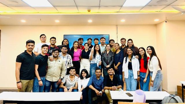 Gambar Artikel Mahasiswa Dan Kepemimpinan Diri: Mengelola Diri Dalam Organisasi, Pergaulan, Dan Kesehatan