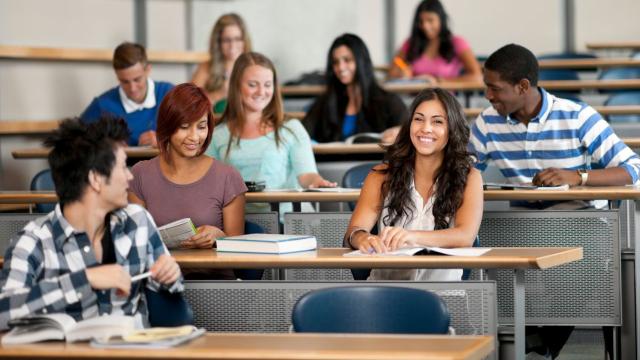 Gambar Artikel Mahasiswa Aktif: Mengoptimalkan Kehidupan Kampus Untuk Pertumbuhan Pribadi