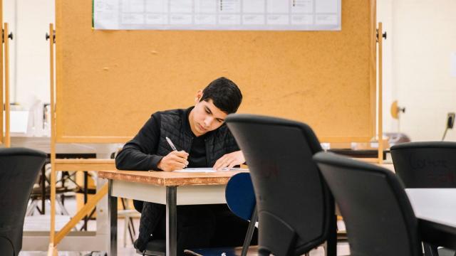 Gambar Artikel Mahasiswa Inovatif: Menciptakan Ide Dan Solusi Di Lingkungan Kampus