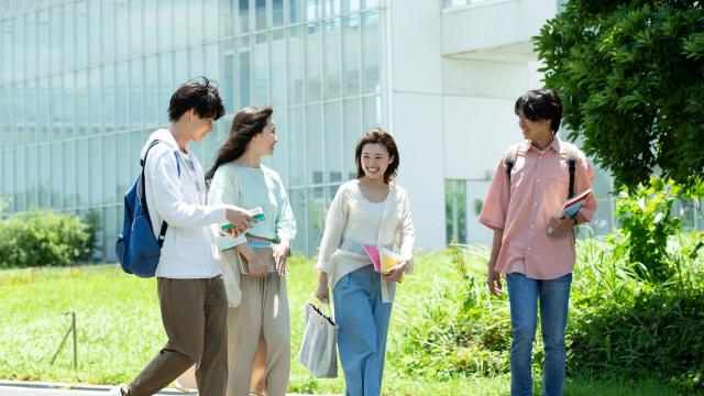 Gambar Artikel Mahasiswa Produktif: Strategi Mengelola Waktu Dan Energi Di Tengah Kesibukan Kampus