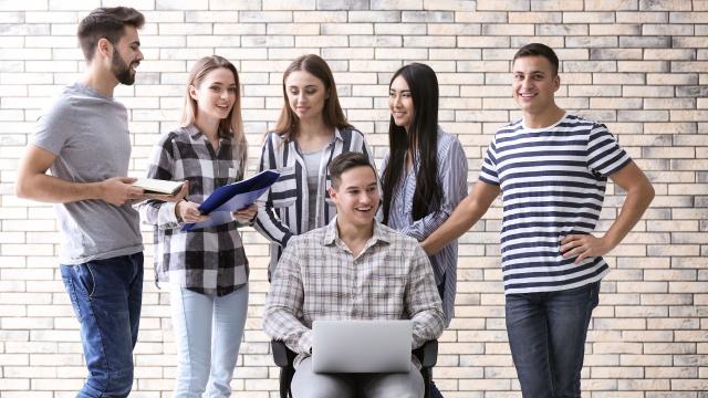 Gambar Artikel Mahasiswa Dan Pentingnya Kemandirian Dalam Menjalani Kehidupan Kampus