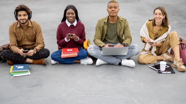 Gambar Artikel Mahasiswa Sebagai Agen Perubahan Di Era Digital Indonesia