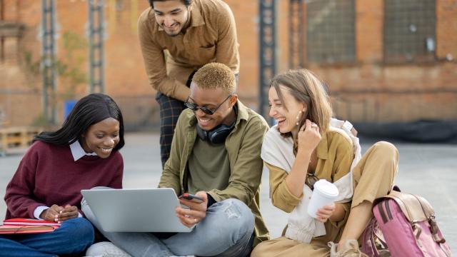 Gambar Artikel Mahasiswa Dan Budaya Akademik: Meningkatkan Mutu Pendidikan Di Indonesia