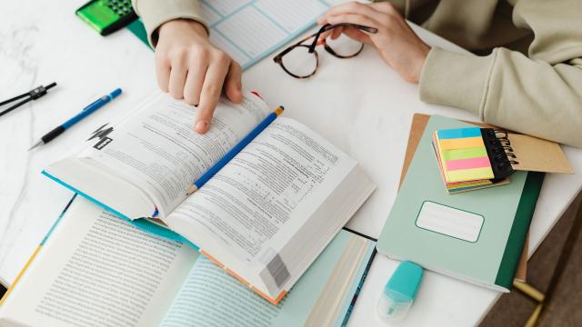 Gambar Artikel Mahasiswa Dan Inovasi Dalam Kewirausahaan Sosial: Membangun Dampak Positif Untuk Masyarakat