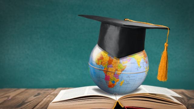 Gambar Artikel Mahasiswa Dan Penelitian Ilmiah: Membangun Pengetahuan, Inovasi, Dan Solusi Nyata