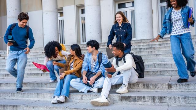 Peningkatan Kualitas Mahasiswa Melalui Transformasi Pendidikan Di Universitas Indonesia
