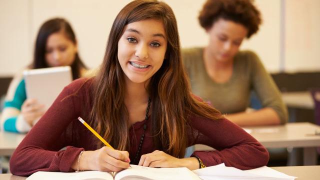 Peran Universitas Indonesia Dalam Membangun Mahasiswa Berdaya Saing Melalui Pendidikan Inklusif Dan Kurikulum Adaptif