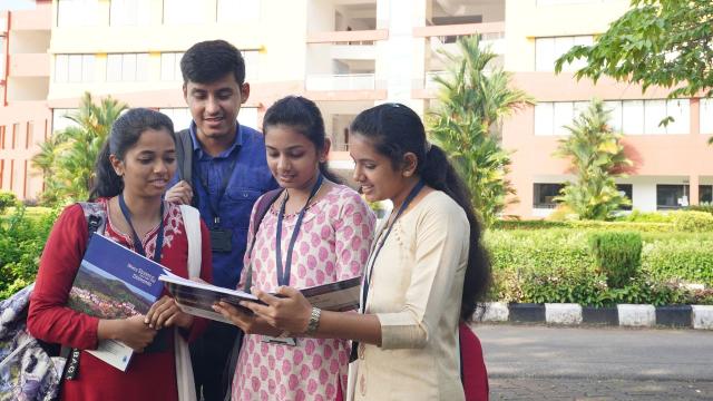 Gambar Artikel Penguatan Kemampuan Problem Solving Mahasiswa Melalui Kurikulum Adaptif Dan Pendidikan Inklusif