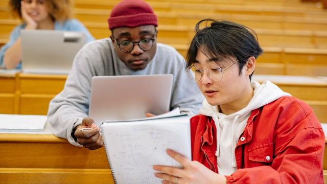 Gambar Artikel Strategi Universitas Indonesia Dalam Mengembangkan Mahasiswa Yang Adaptif Dan Berkarakter