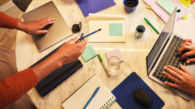 Mahasiswa Indonesia Dan Pentingnya Pengembangan Diri Dalam Menghadapi Persaingan Global