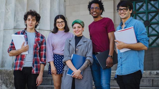 Mahasiswa Indonesia Dan Pentingnya Mental Tangguh Dalam Menghadapi Tantangan Pendidikan