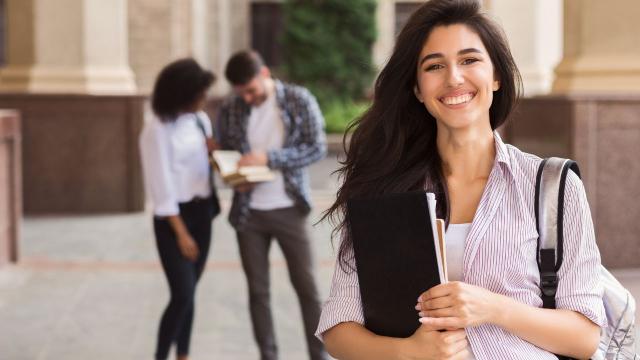 Gambar Artikel Membangun Disiplin Akademik Mahasiswa Indonesia Untuk Mencapai Prestasi Optimal