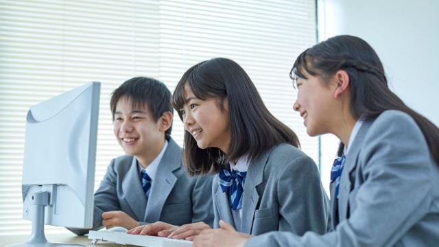 Gambar Artikel Peran Mahasiswa Dalam Mengembangkan Kemampuan Beradaptasi Di Era Globalisasi