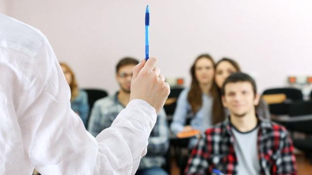 Gambar Artikel Pentingnya Pendidikan Karakter Bagi Mahasiswa Di Perguruan Tinggi