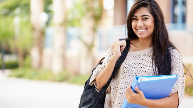 Gambar Artikel Peran Mahasiswa Dalam Menguatkan Pendidikan Karakter Di Lingkungan Kampus: Nilai, Praktik, Dan Tantangan