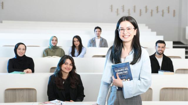 Gambar Artikel Mahasiswa Disiplin Dan Sehat: Mengelola Waktu Antara Pendidikan, Organisasi, Dan Pergaulan Di Universitas Indonesia