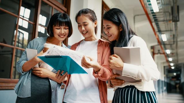 Gambar Artikel Peran Mahasiswa Dalam Mewujudkan Pendidikan Berkualitas Dan Inklusif Di Era Modern