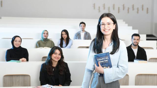 Gambar Artikel Mahasiswa Dan Pentingnya Kepemimpinan Dalam Organisasi Kampus