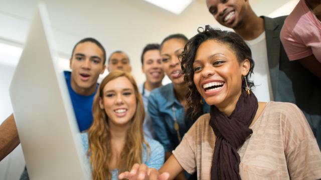 Gambar Artikel Mahasiswa Dan Pentingnya Etika Komunikasi Di Lingkungan Akademik
