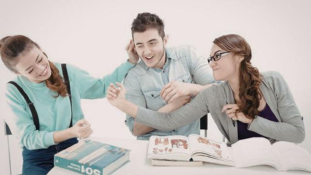 Gambar Artikel Mahasiswa Dan Pentingnya Kesadaran Hukum Dalam Kehidupan Kampus