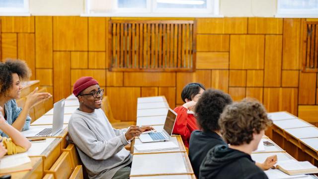 Mahasiswa Dan Semangat Kolaborasi Global: Menjadi Bagian Dari Dunia Internasional