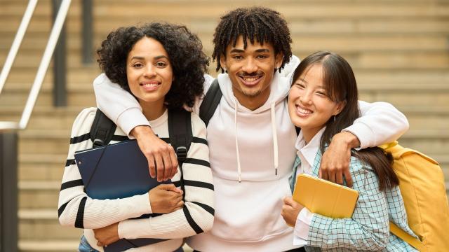 Gambar Artikel Mahasiswa Dan Kehidupan Sehari-hari Di Tengah Kesibukan Kampus