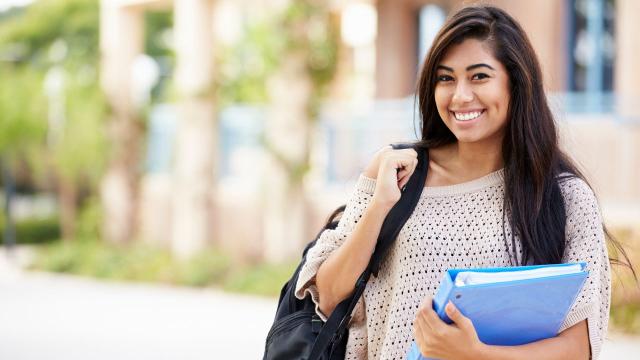 Gambar Artikel Mahasiswa Dan Peran Teknologi Digital Dalam Aktivitas Perkuliahan