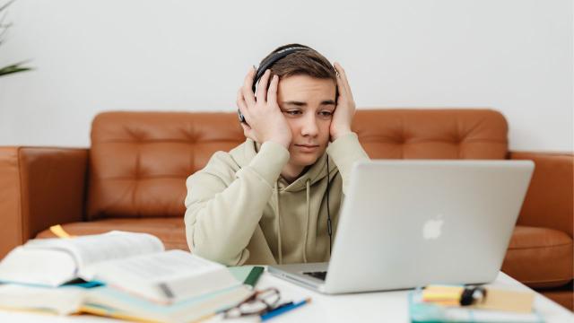 Gambar Artikel Mahasiswa Dan Makna Kebersamaan Dalam Kehidupan Sehari-hari Di Kampus