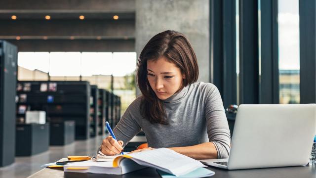 Gambar Artikel Mahasiswa Sebagai Generasi Penerus Bangsa Di Era Digital