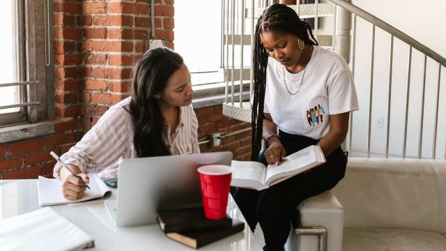 Mahasiswa Indonesia Dan Tantangan Menjaga Integritas Akademik