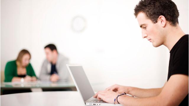 Mahasiswa Aktif Berorganisasi Untuk Melatih Jiwa Kepemimpinan